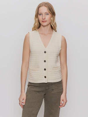 TEXTURED SWEATER VEST