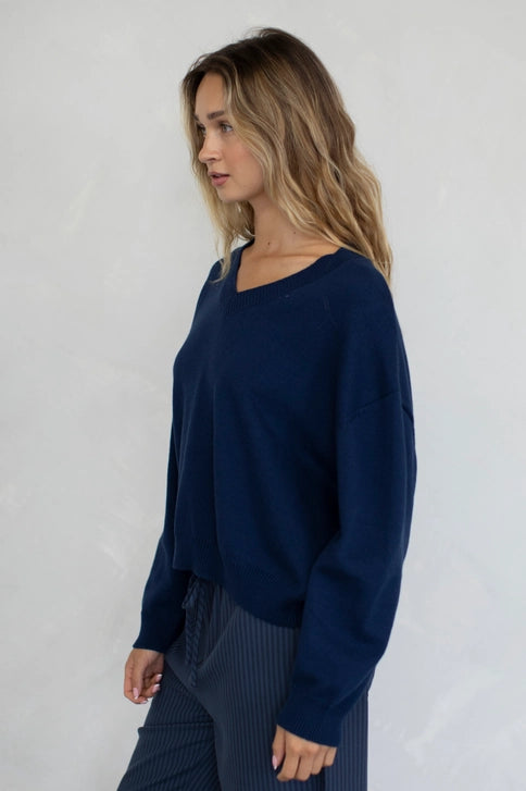 V NECK SWEATER TBW14365