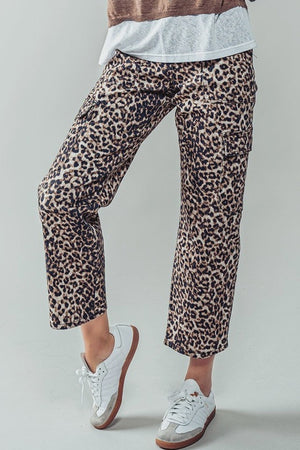 SAVANNA LEOPARD CROPPED CARGO PANTS