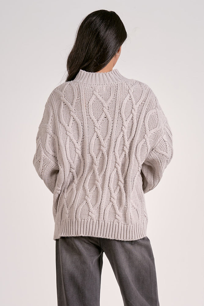 CREWNECK CABLE KNIT SWEATER